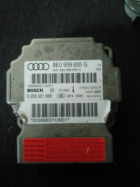 Audi a4 b7 légzsák vezérlő