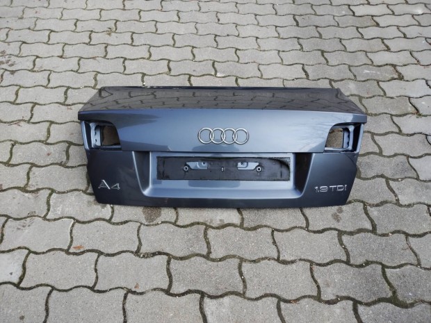 Audi a4 b7 sedan csomagtrajto
