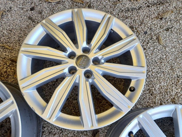 Audi a4 b8 b9 a6 4g 4k q5 gyári alufelni 5x112 19"