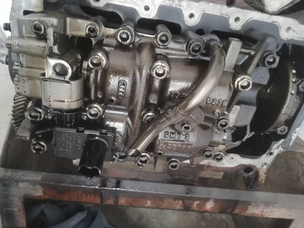 Audi a4 b8 ballanc tengely 2000 crtdi cag caga