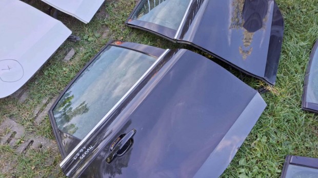 Audi a4 b8 megmaradt ajtók eladók! Csak ezek vannak más nincs!