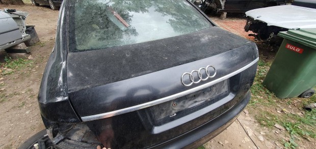 Audi a6 c6 sedan csomagtr ajt