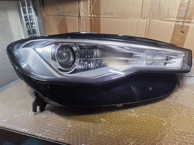 Audi a6 c7 4g facelift jobb xenon fnyszr 