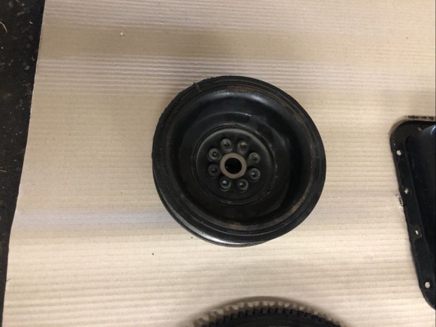 Audi a8 D3 3.7 V8 (2002-2009) Benzines  F�tengely �ksz�jt�rcsa