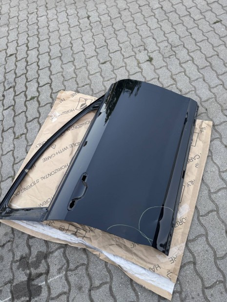 Audi a8 első ajtó