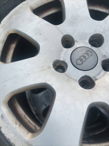 Audi a 4 gyri alufelni 15 os 195/65 15