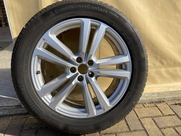 Audi alufelni 20 coll+ új téligumi