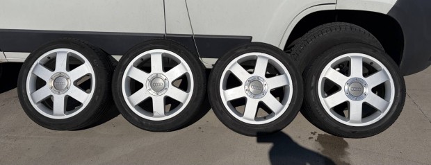 Audi alufelni 5x100 17col 225/45ZR17