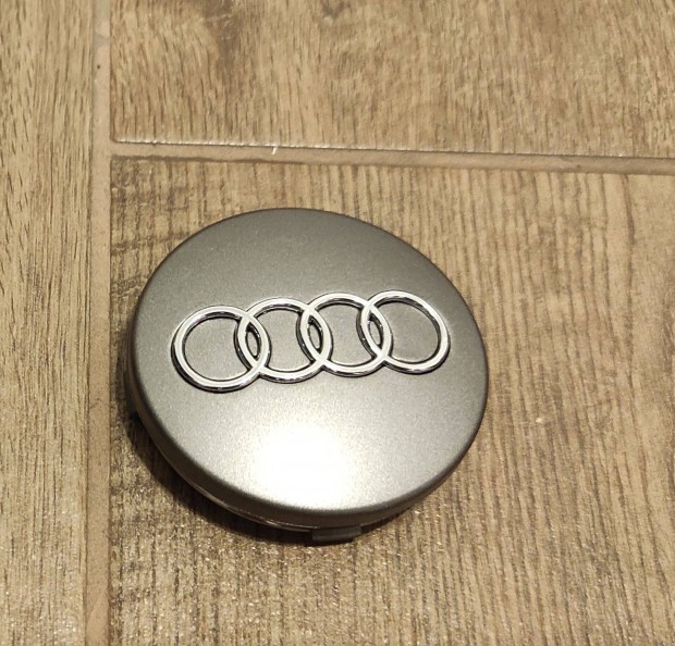 Audi alufelni felni kupak 4 db �j 4B0601171 60 mm ez�st sz�rke