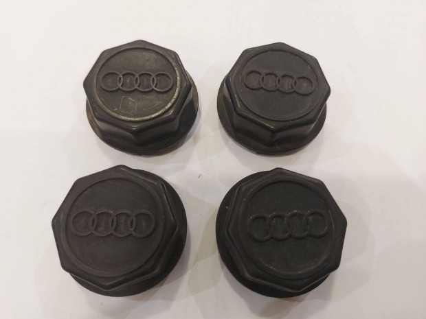 Audi alufelni kupak 841 601 165