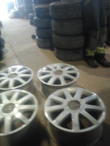 Audi felni 17