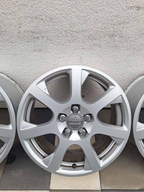 Audi gy�ri 16 colos felni A3 A4 A6 Q3 VW Skoda Seat