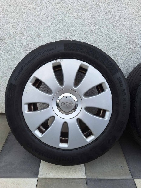 Audi gyri 16 colos felni nyrigumikkal A3 A4 A6 VW Skoda Seat