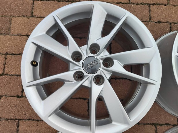 Audi gyri 16col alufelni vw skoda 5x112