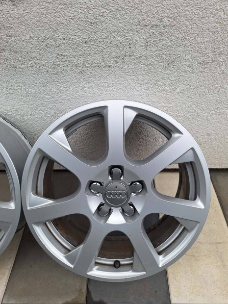Audi gy�ri 17 colos felni A3 A4 A6 Q3 Q5 VW Skoda Seat