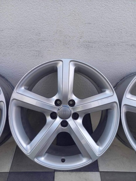 Audi gyári 19 colos felni A3 A4 A8 Q3 Q5
