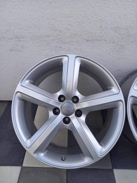 Audi gyri 19 colos felni A3 A4 A8 Q3 Q5