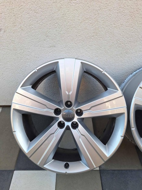 Audi gyri 20 colos felni A5 A6 A7 A8 E-Tron Q5 Q7