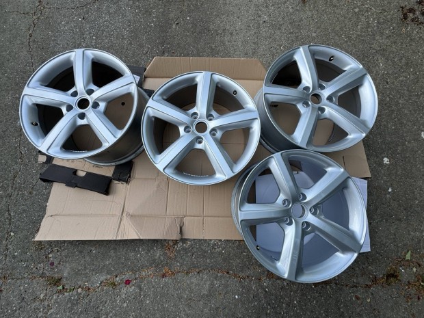 Audi gyári alufelni