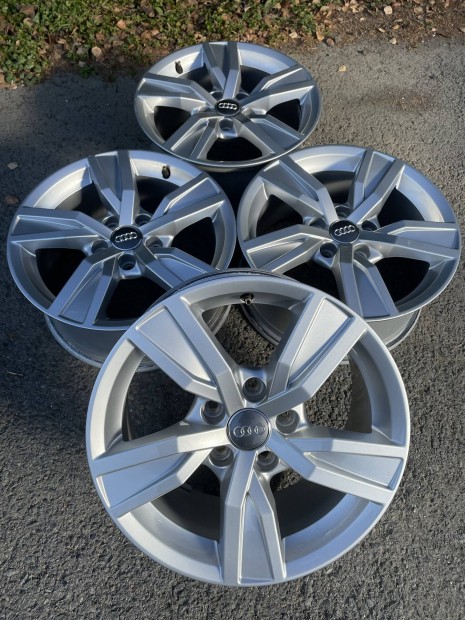 Audi gyri alufelni 5X112 ET35 passat