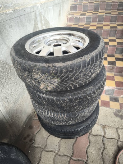 Audi gyri alufelni garnitra olcsn 