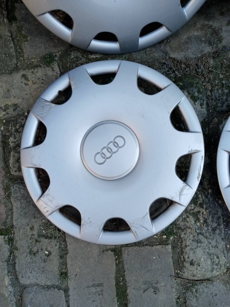 Audi gyri disztrcsa garnitra 16 *elad. 