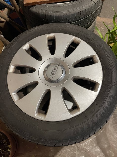 Audi gyri felni szett 205/55 R16