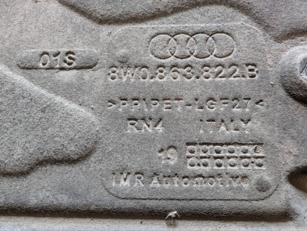 Audi hvd lemez, als motor borts.