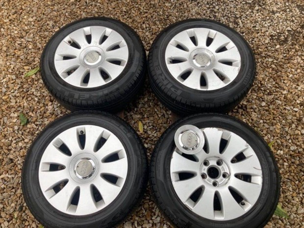 Audi kerekek 205/60 R16 gumikkal