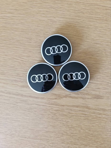 Audi kupakok eladk!
