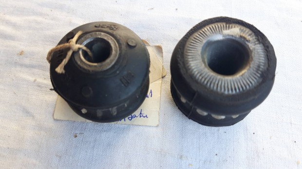 Audi motortart gumibak hats 80,90, Coupe hoz j 1999ig gyri
