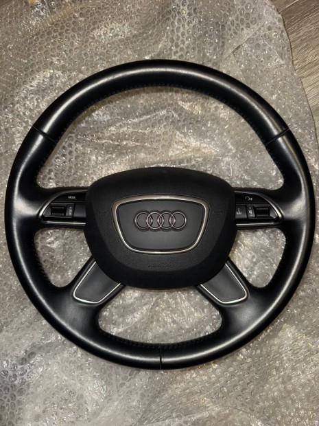 Audi multi kormány