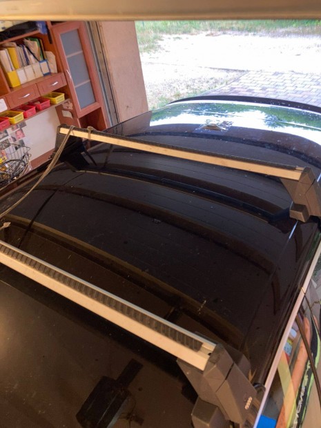 Audi q3 sportback tetcsomagtart