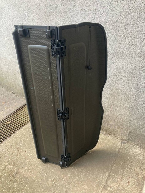 Audi q5 kalaptart�