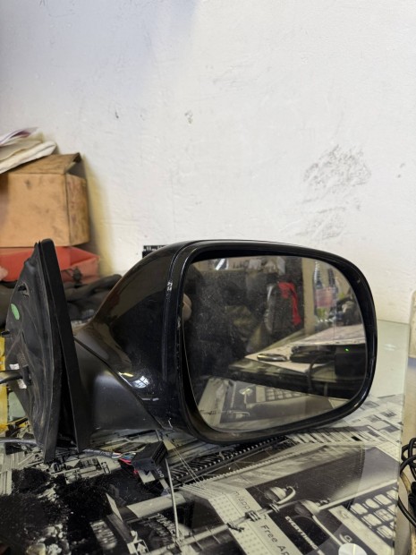 Audi q7 jobb visszapillant� t�k�r