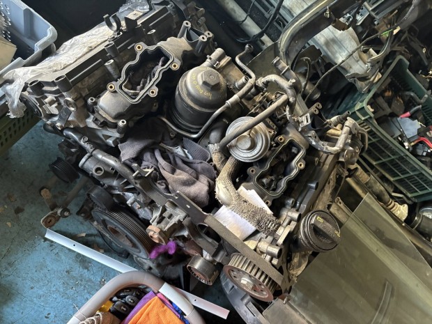 Audi q7 vw touareg cas casa motor 