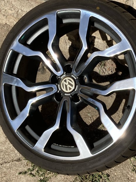 Audi r8 replika alufelni 8,5x19 bbs ronal 5x112