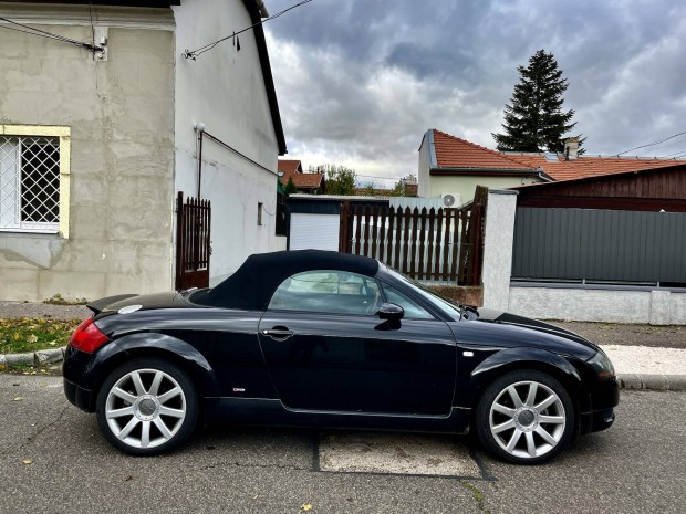 Audi tt 8n Gyari fekete hibtlan Ajto