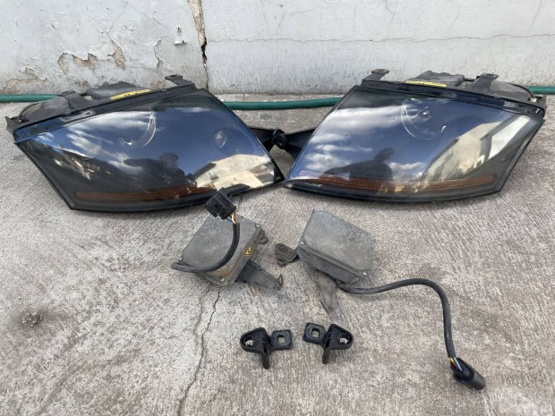 Audi tt 8n xenon fényszóró