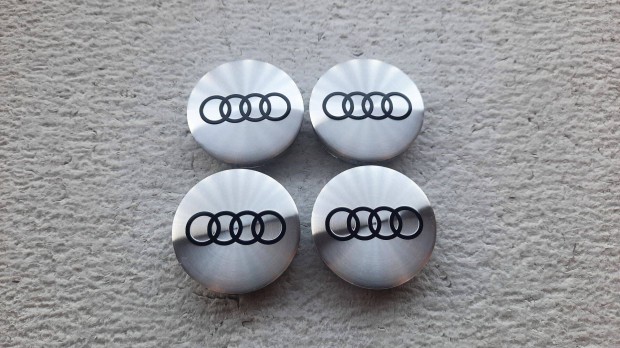 Audi új felni díszkupak közép felnikupak kerékagy kupak 56mm