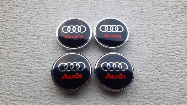 Audi új felni díszkupak közép felnikupak kerékagy kupak 68mm