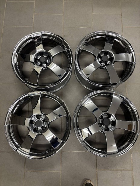 Audi vw 7,5x18 et38 5x112 krom felni