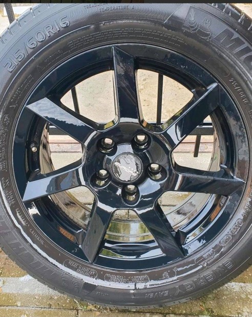 Audi,vw,seat,skoda,alufelni ,215/60/16 michelin gumi
