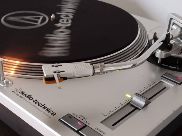 Audio-Technica AT-LP120-USB lemezjtsz