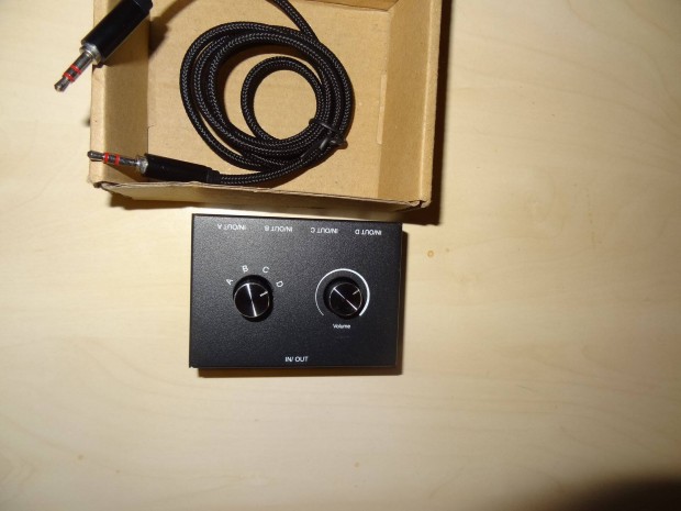 Audio switch 4 in 1 out