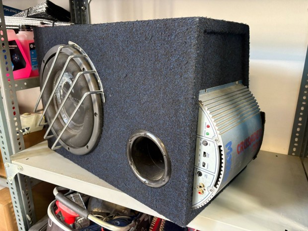 Audiobank 12" 32 cm aut�s m�lyl�da Magnat 300W er�s�t�vel