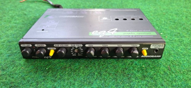 Audiobank EQ4 4 svos grafikus hangszintszablyz (nagyon ritka)