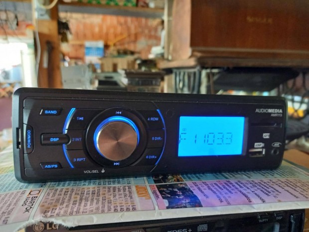 Audiomedia autórádió