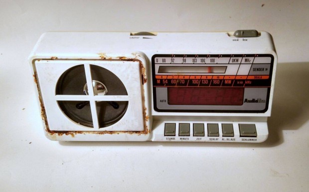 Audioton Órás Rádió (kb.1983) sérült, hiányos, teszteletlen