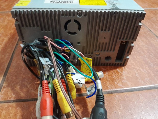 Audiovox DVD, CD s LCD aut TV